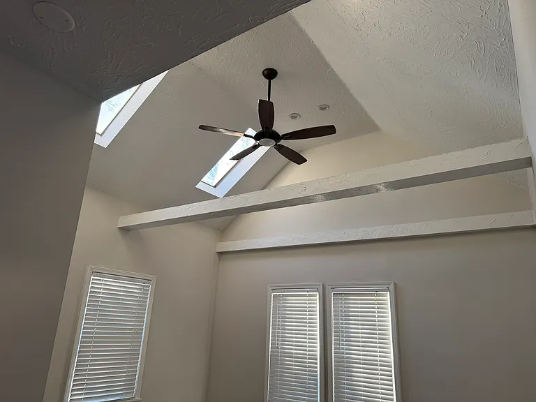 2825 Monroe Ave #1 — Photo 5