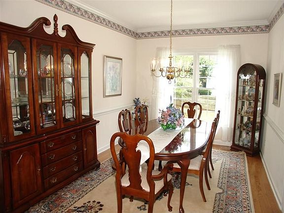 Plenty of room for your largest banquette