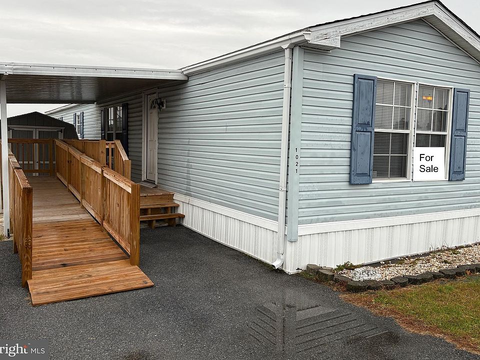 1st image of 1021 Barberry Ave #T67