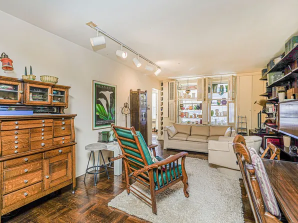 2711 Avenue X image 13 of 41