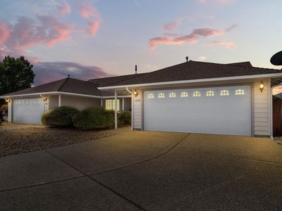 1698 Nunnwood Ln, Grants Pass, OR, 97527