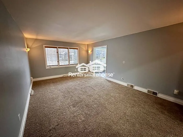 13808 Frontier Ln — Photo 18