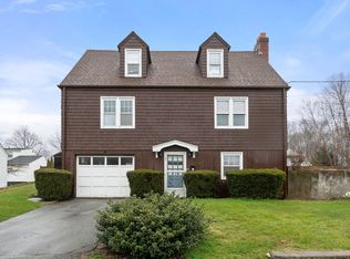 65 Roosevelt Ave, Marblehead, MA 01945
