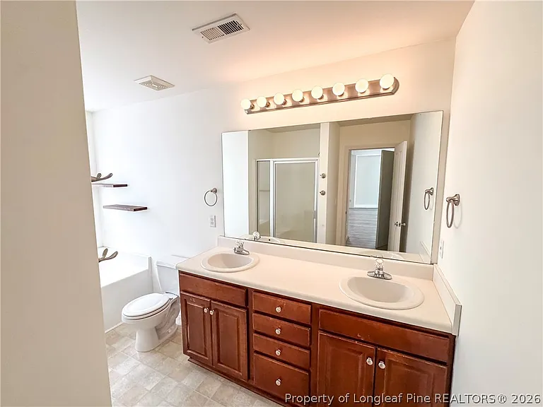 758 Blue Bird Dr — Photo 13
