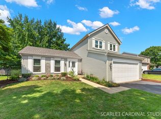2325 Hartford Ct, Naperville, IL