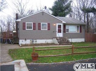 452 Angel St, Cliffwood, NJ 07721