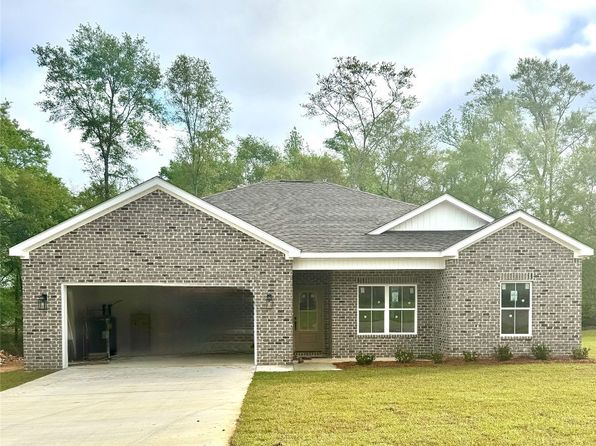 2477 Jordan Ave, Cowarts, AL 36321