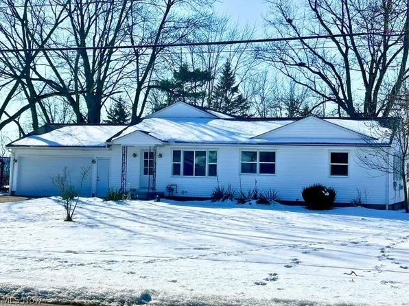 5980 Ryan Rd, Medina, OH 44256