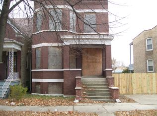 6830 S Calumet Ave, Chicago, IL 60637