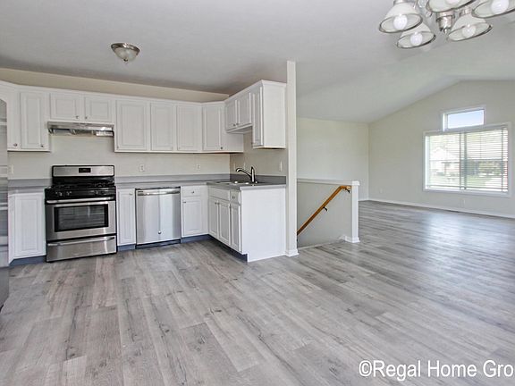 5th image of 3746 Kinnrow Ct NW