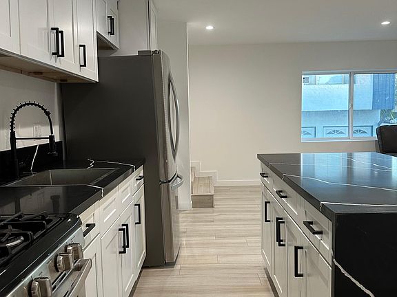 3rd image of 835 S Garfield Ave #1