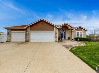 3213 SE 28th Ter, Topeka, KS 66605