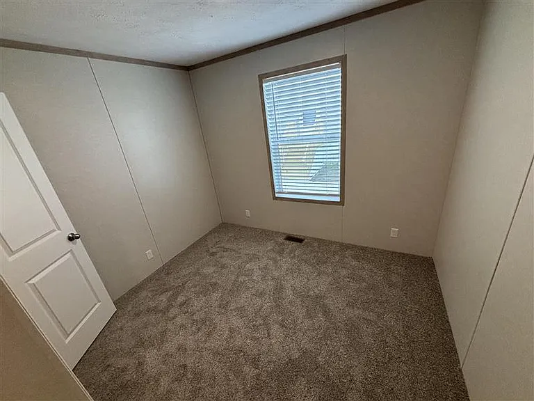 1392 Willow #137 — Photo 10
