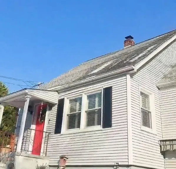 4 Goebel Rd — Photo 1