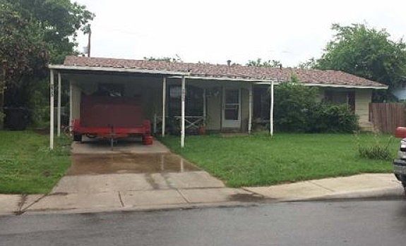 1st image of 2523 Woodbury Dr