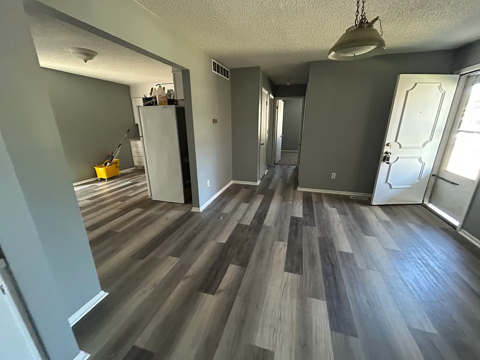 1830 N Payne Ave — Photo 3