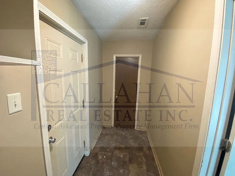 3502 Gum St — Photo 13