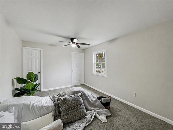 2nd image of 1830 Heishman Garden Dr