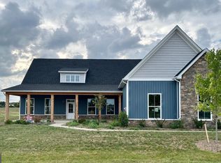 442 Moonstone Dr, Kearneysville, WV 25430