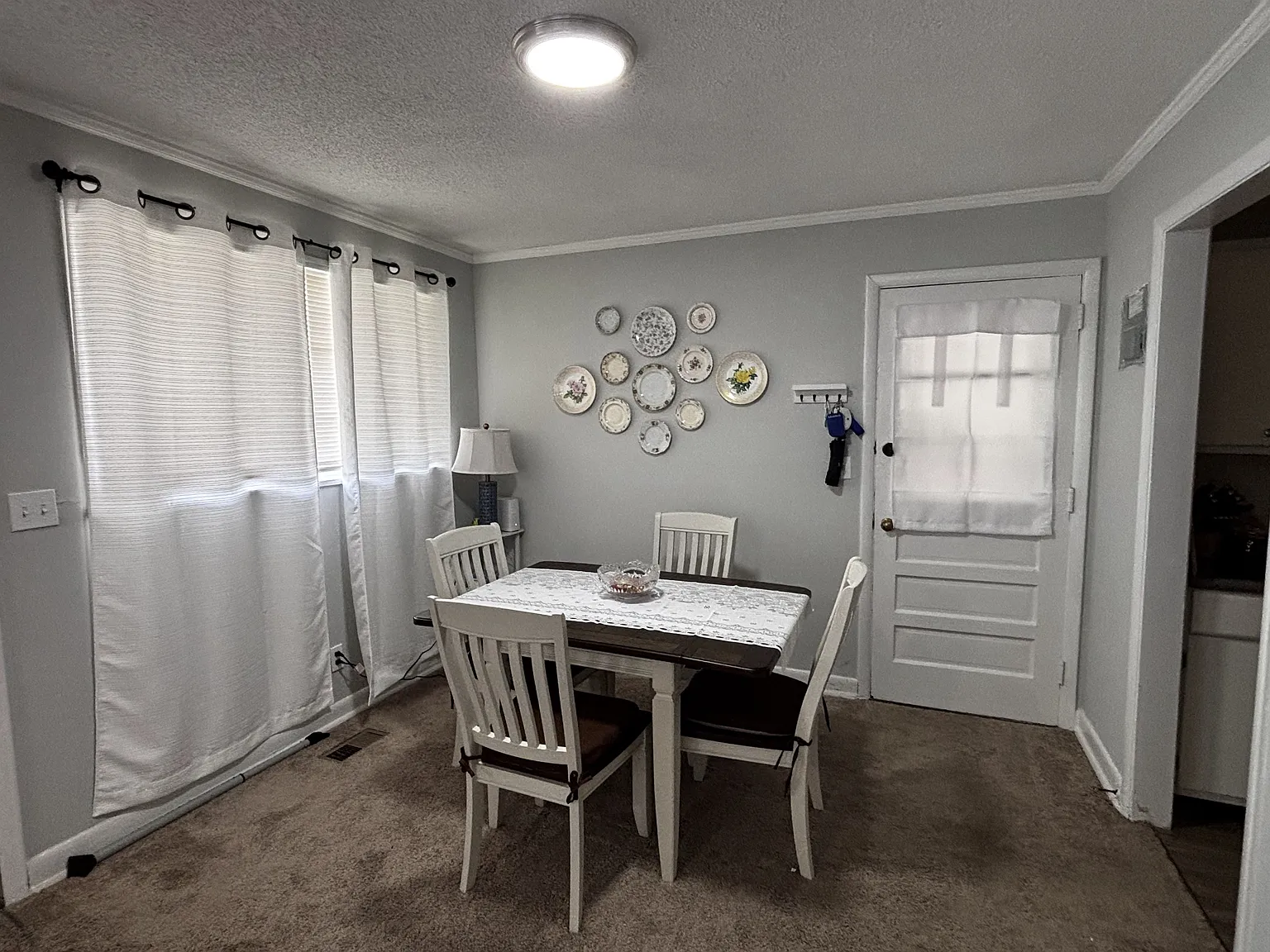 2 bed, $1,150 — Photo 3