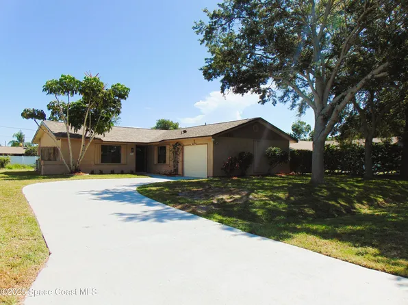 1943 Bradway St NE, Palm Bay, FL 32905