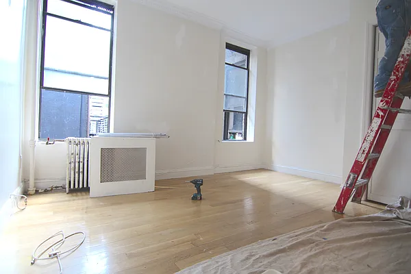 Rented by FirstService Realty (legacy) | media 32
