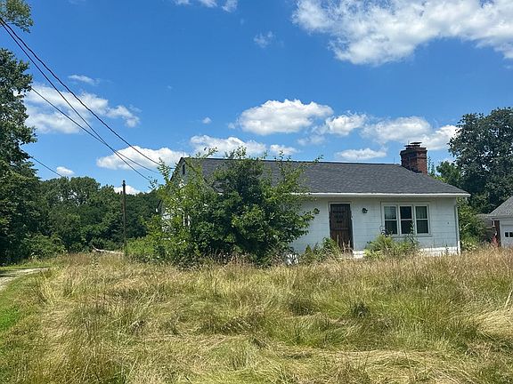 3rd image of 5460 Taylorsville Rd