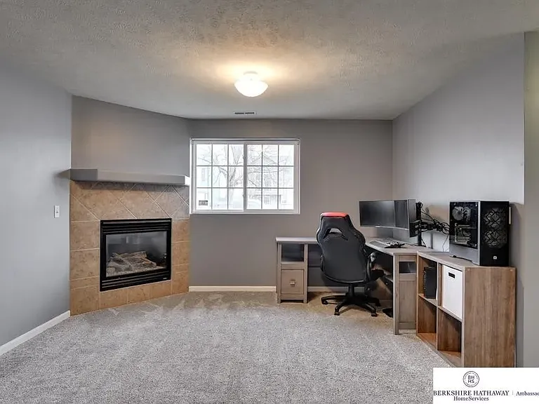 16918 Redman Ave — Photo 13
