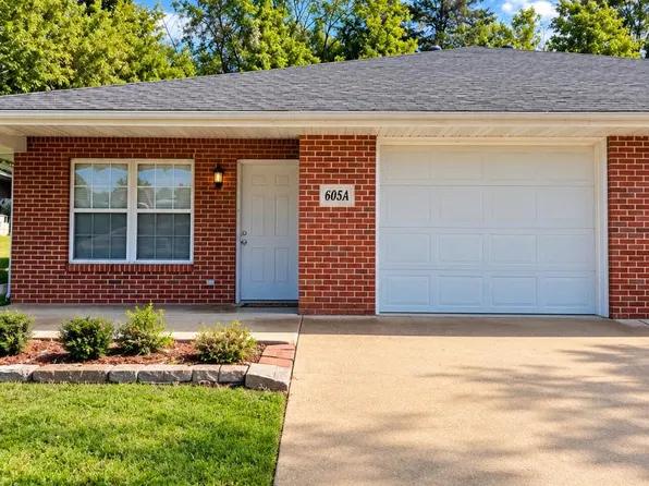 605 Scott Valley Ct #A, Jefferson City, MO 65101
