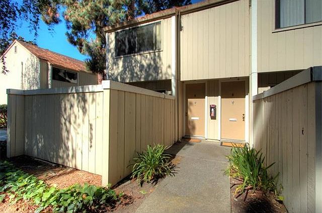 1st image of 3011 Kaiser Dr Unit A
