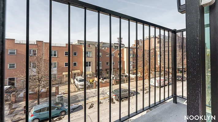Rented by Nooklyn NYC LLC | media 12