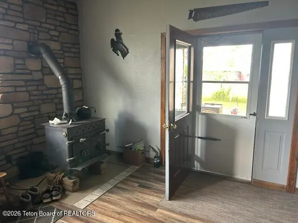 444 Lincoln Ln, Thayne, WY 83127