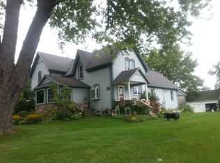 6573 Dryden Rd, Almont, MI 48003