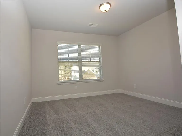 232 Hellen Valley Dr — Photo 38