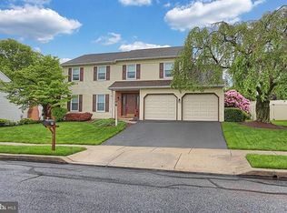 49 Rim View Ln, Reading, PA 19607
