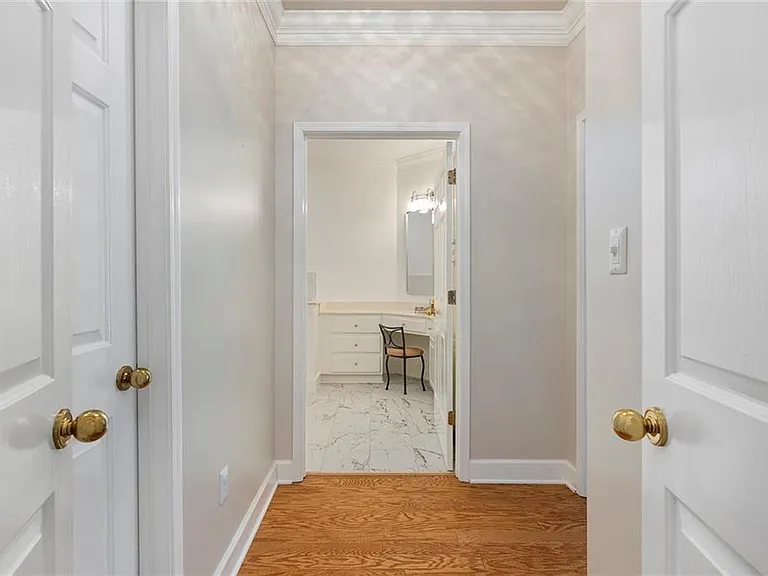 28317 Plantation Dr NE — Photo 22