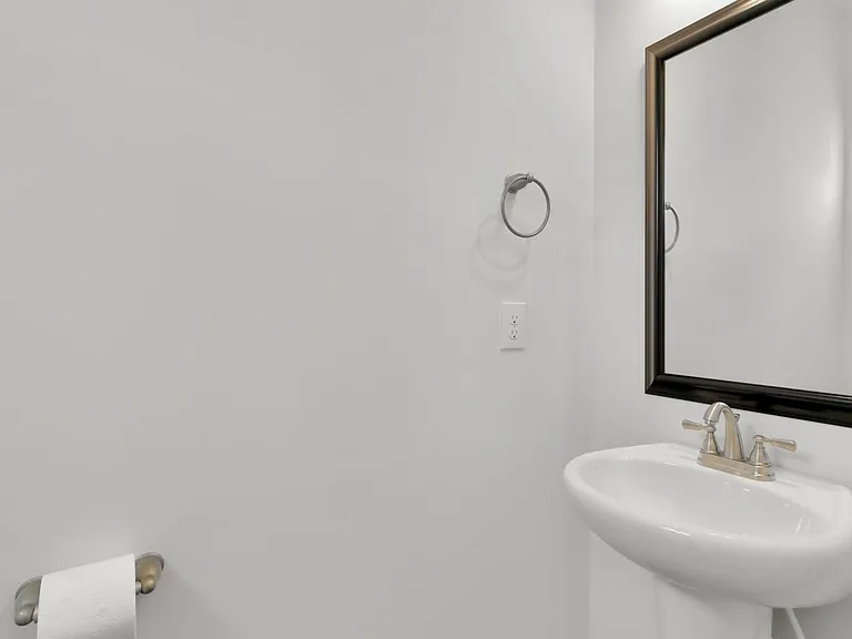 3926 Townes Blvd — Photo 14