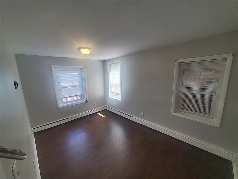 620 Dudley St #4 — Photo 4