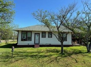 100 Pearl St, Gustine, TX 76455