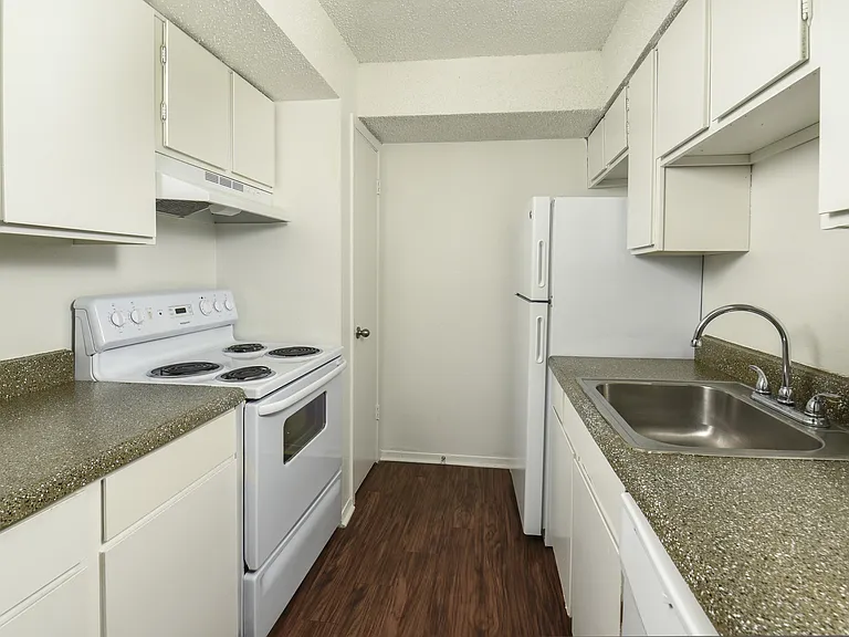 Classic - C Floor Plan Kitchen