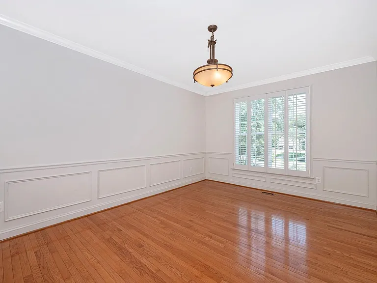 6657 S Clifton Rd — Photo 5