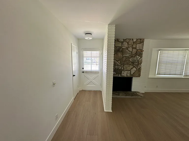3928 E Silverleaf Ave — Photo 11