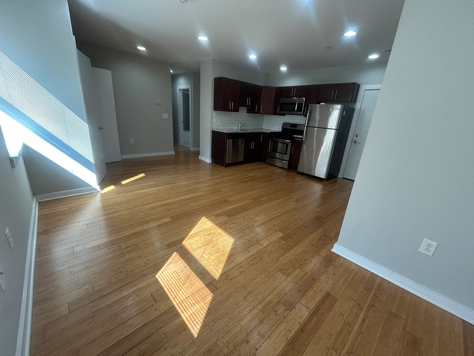 1 bed, $1,190 — Photo 3
