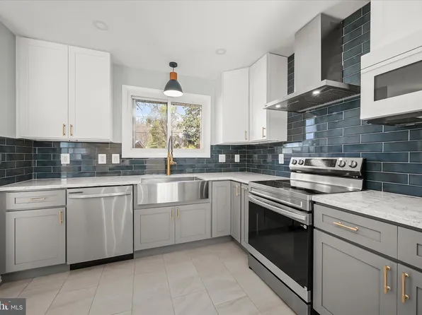 9720 Hedin Dr, Silver Spring, MD 20903