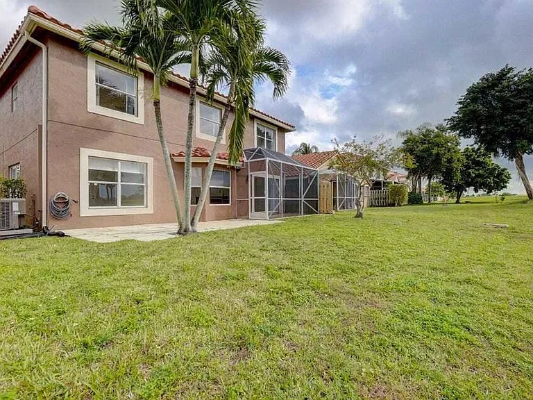 10758 Lake Jasmine Dr — Photo 33