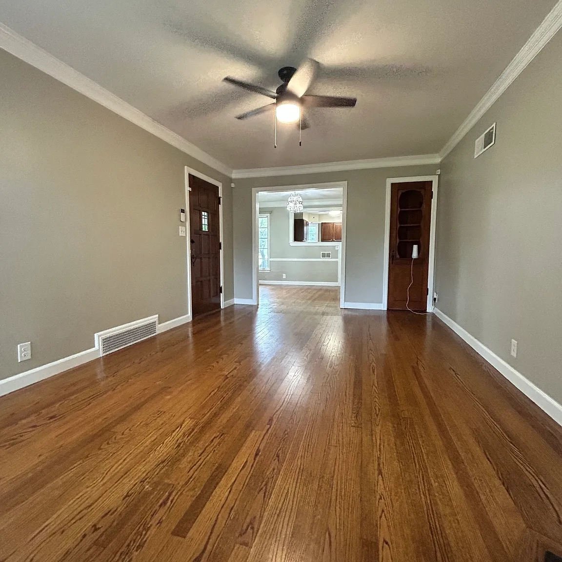 3 bed, 1750 sqft, $2,200 — Photo 3