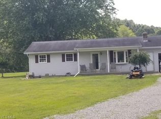 9754 Stonecreek Rd SW, Newcomerstown, OH 43832