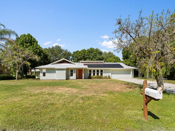6754 SW Cinnamon Court, Stuart, FL 34997
