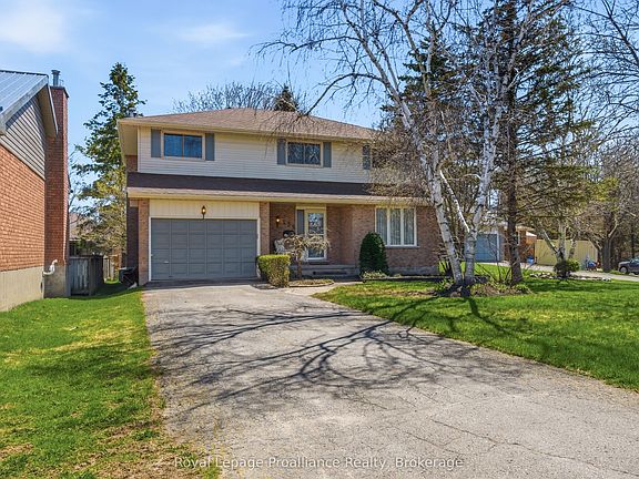 2nd image of 125 Tracey Park Dr