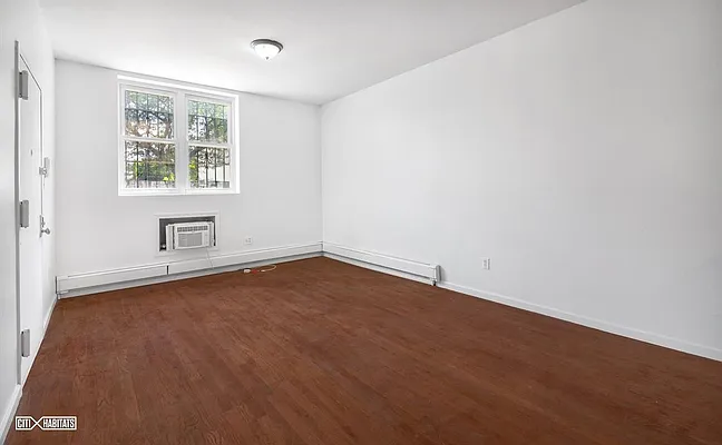 Rented by Citi Habitats | media 35